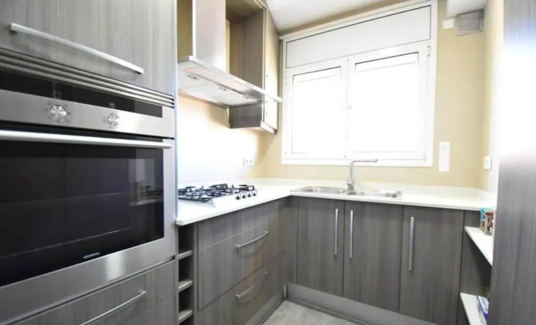 3 Bedroom Jazz Apartment with Private Terrace