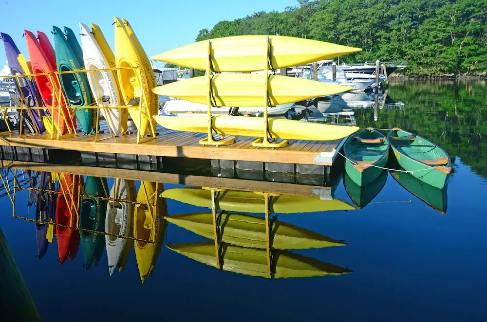 Yachtsman Hotel & Marina Club