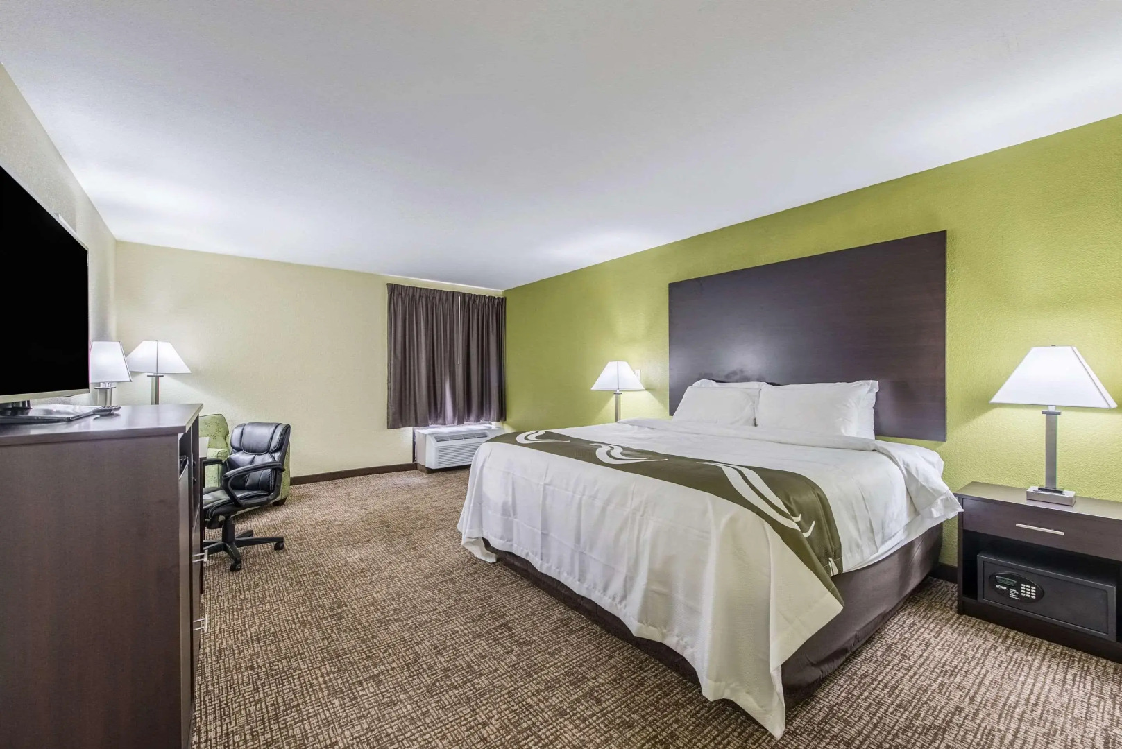 Quality Inn & Suites Hotel Muncie