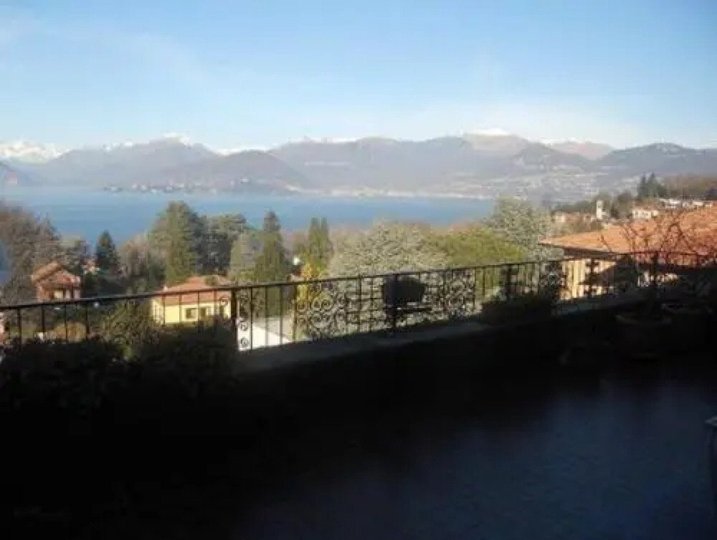 Terrazza con vista grande