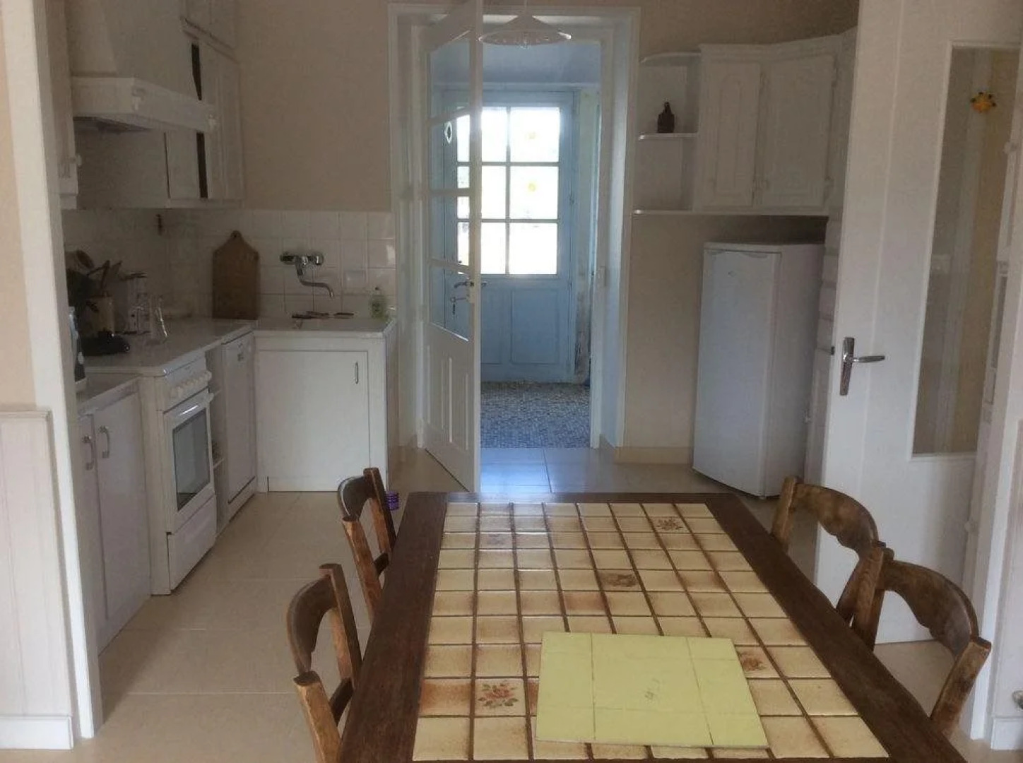 Maison restaurée - bien ensoleillée - calme