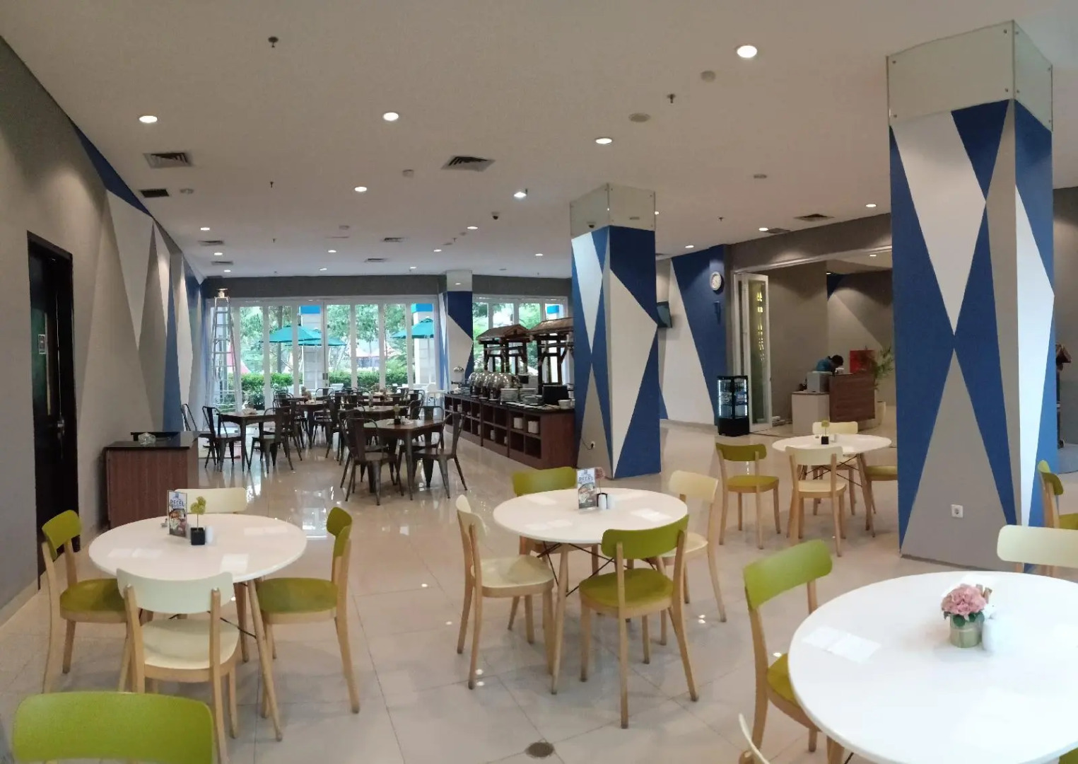 Whiz Prime Cifest Cikarang