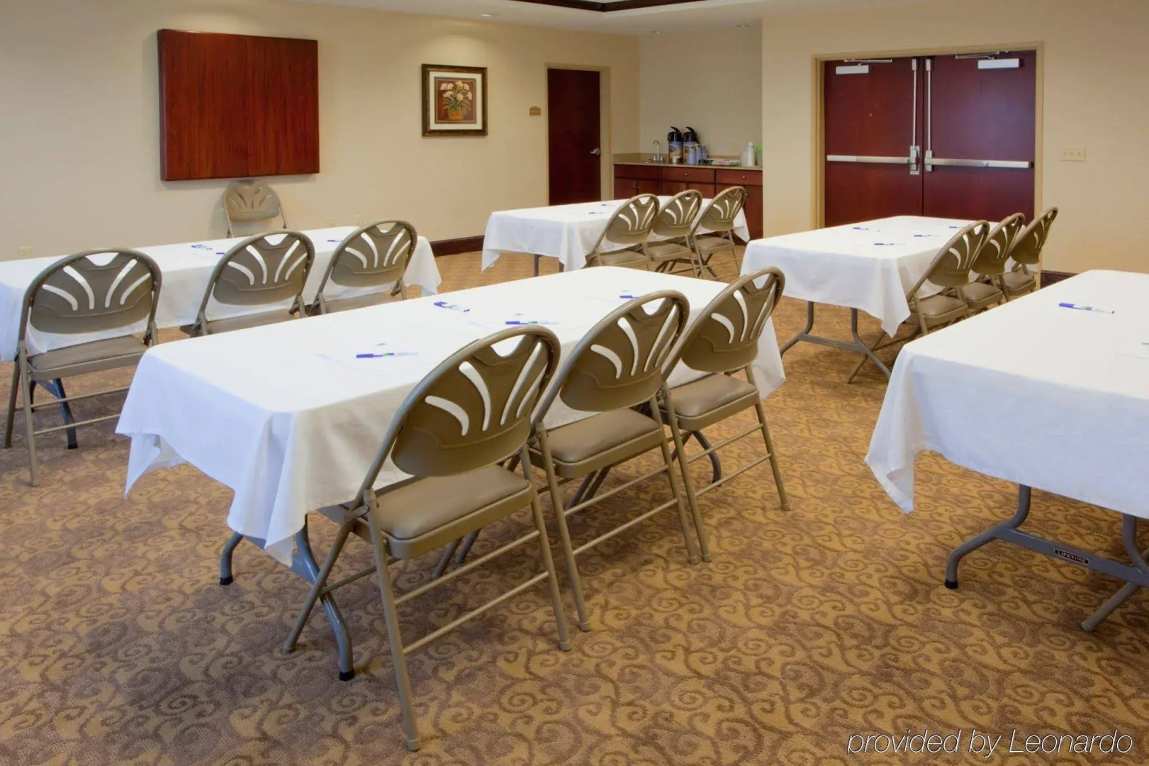 Holiday Inn Express Hotel & Suites Tappahannock by IHG