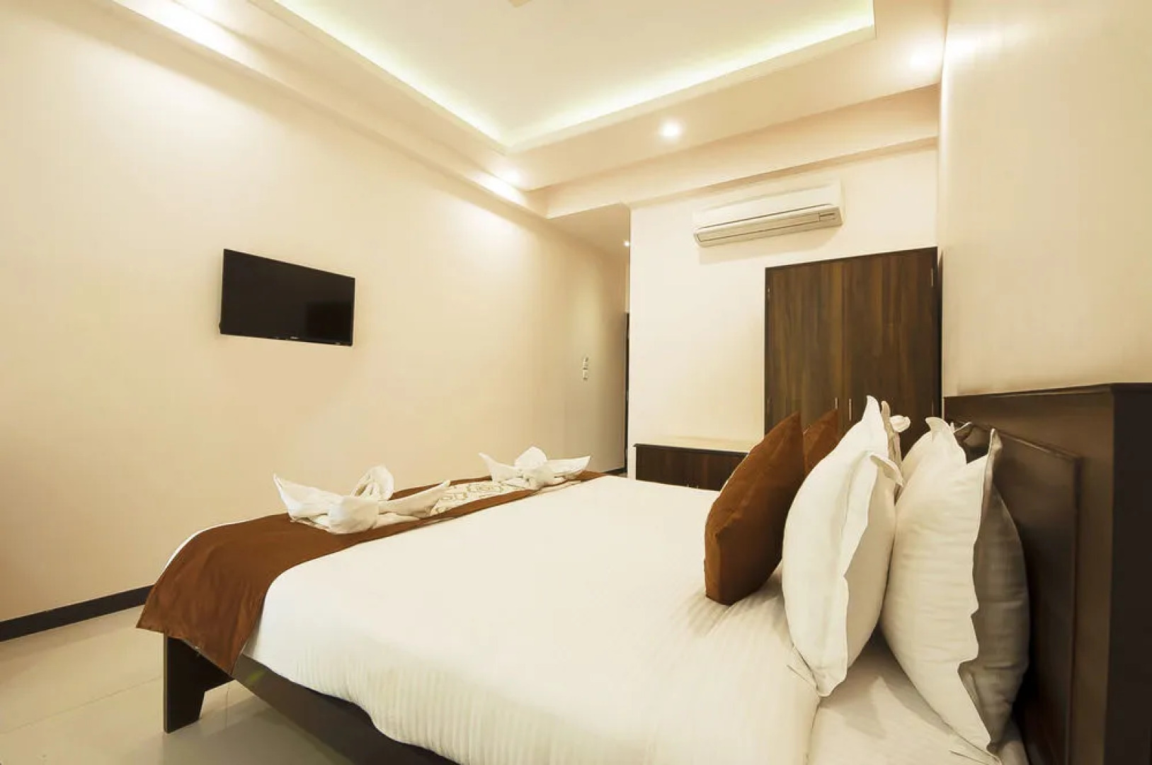 Hotel Presidency Blu Udaipur