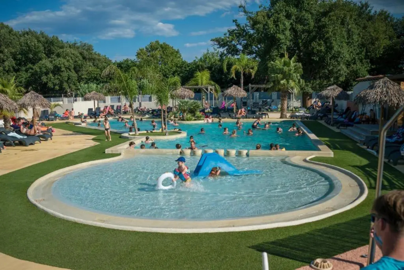 Camping Paradis Le Pearl