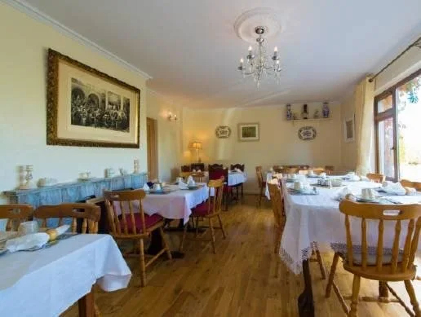 The Cuddly Cow Cosy Barn Studio Campview Farm Stay