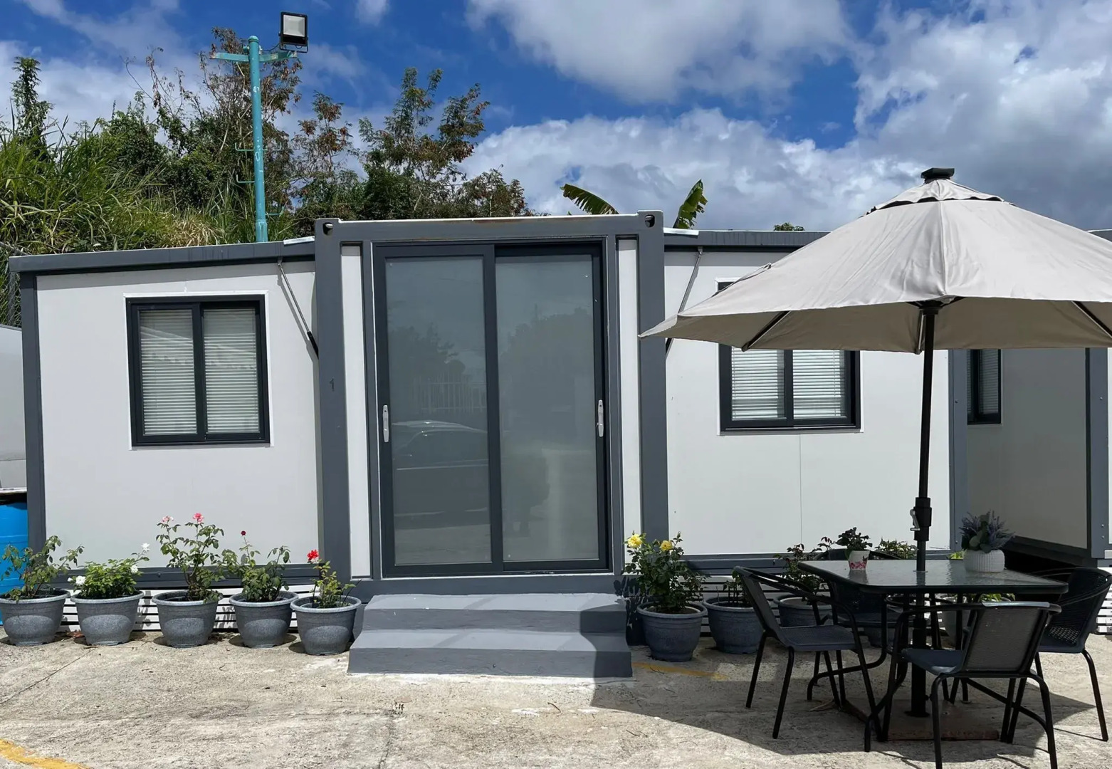 Las Casitas de Village