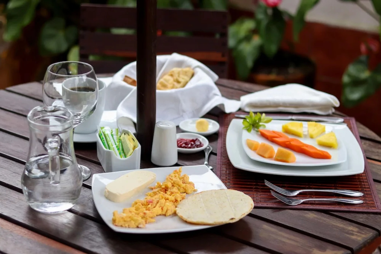 Casa Lola Hotel Boutique