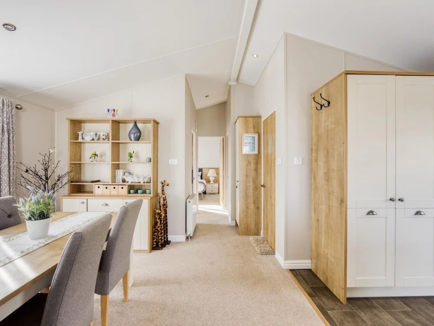 Cosy Home in Hastings With Balcony