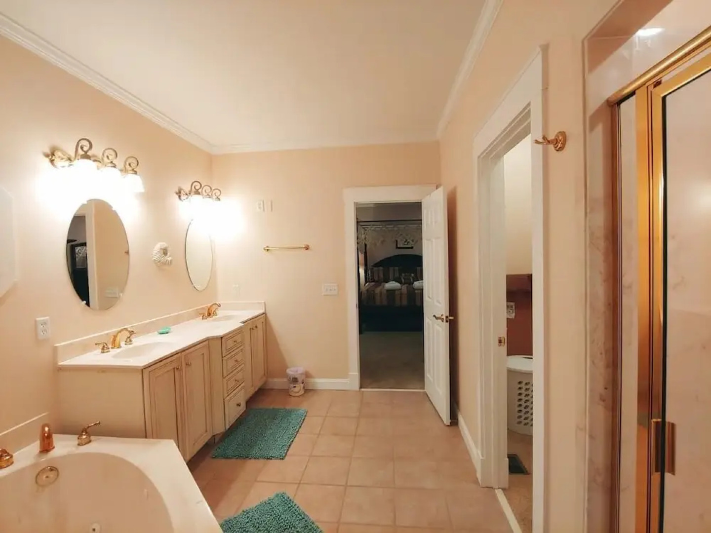 Luxurious Southern Belle 1 Beach Home