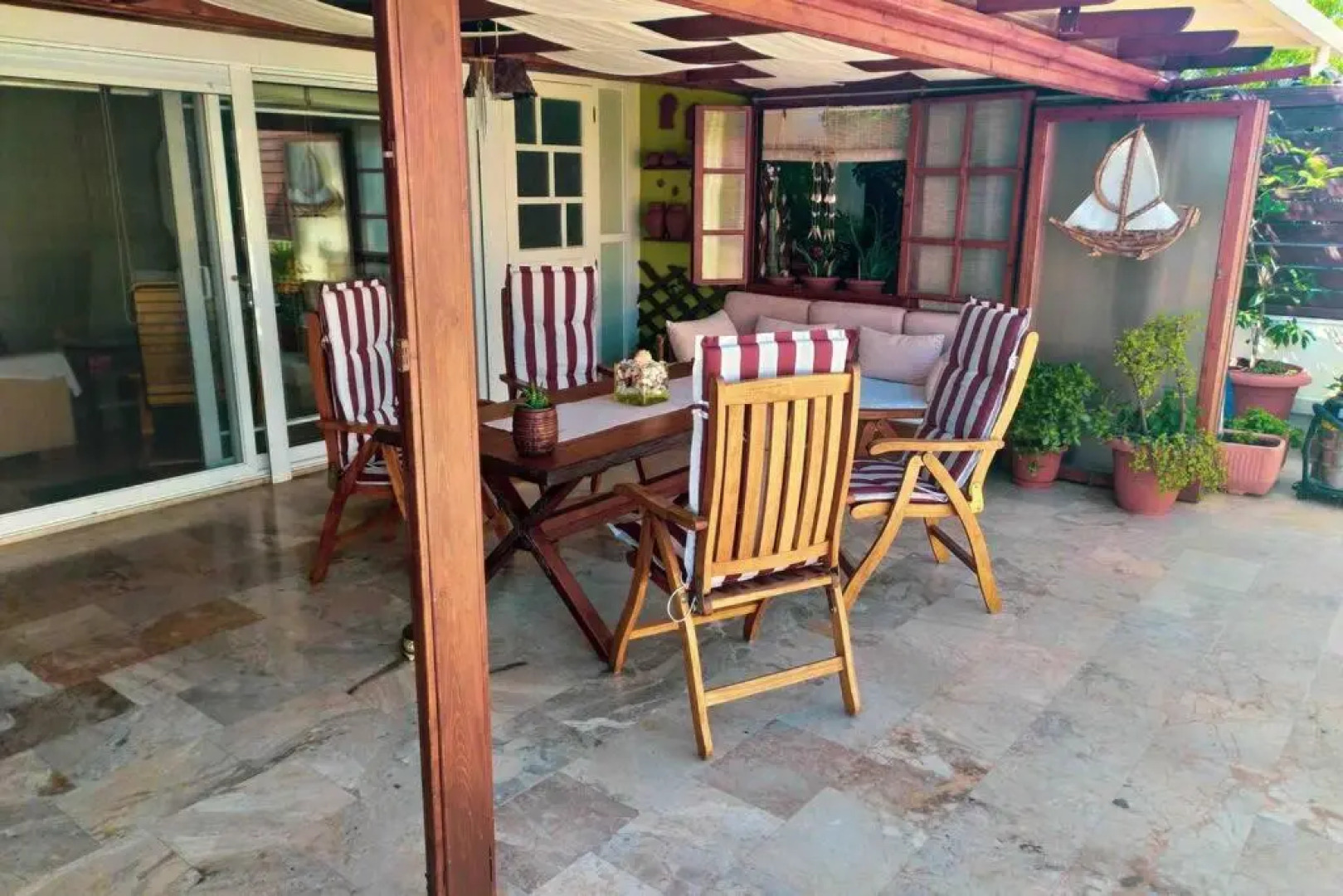 Sea View Roof Garden Apartment