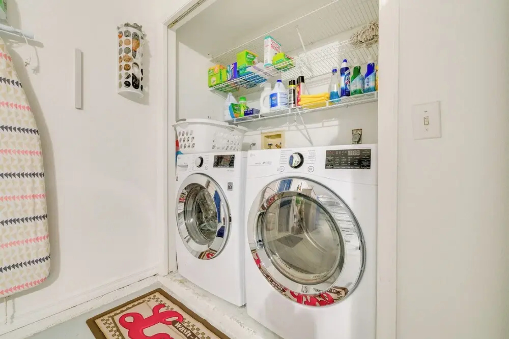 Lanai & Grill: Sunny Home Near Rainbow Springs!