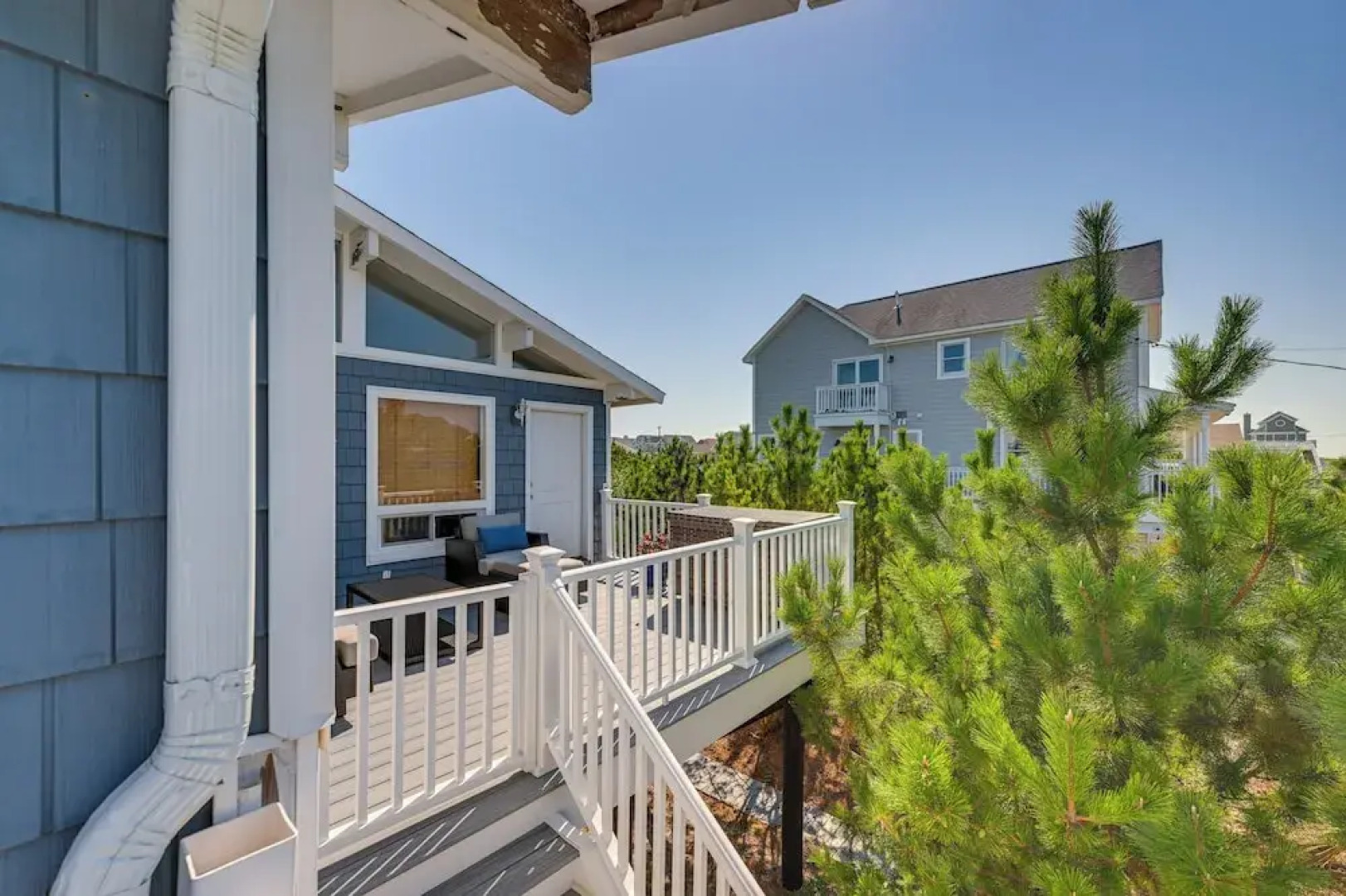 Westhampton Beach Home w/ Deck + Ocean Views!