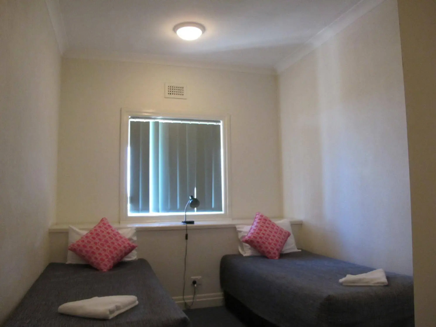 Hampton Court Apartments