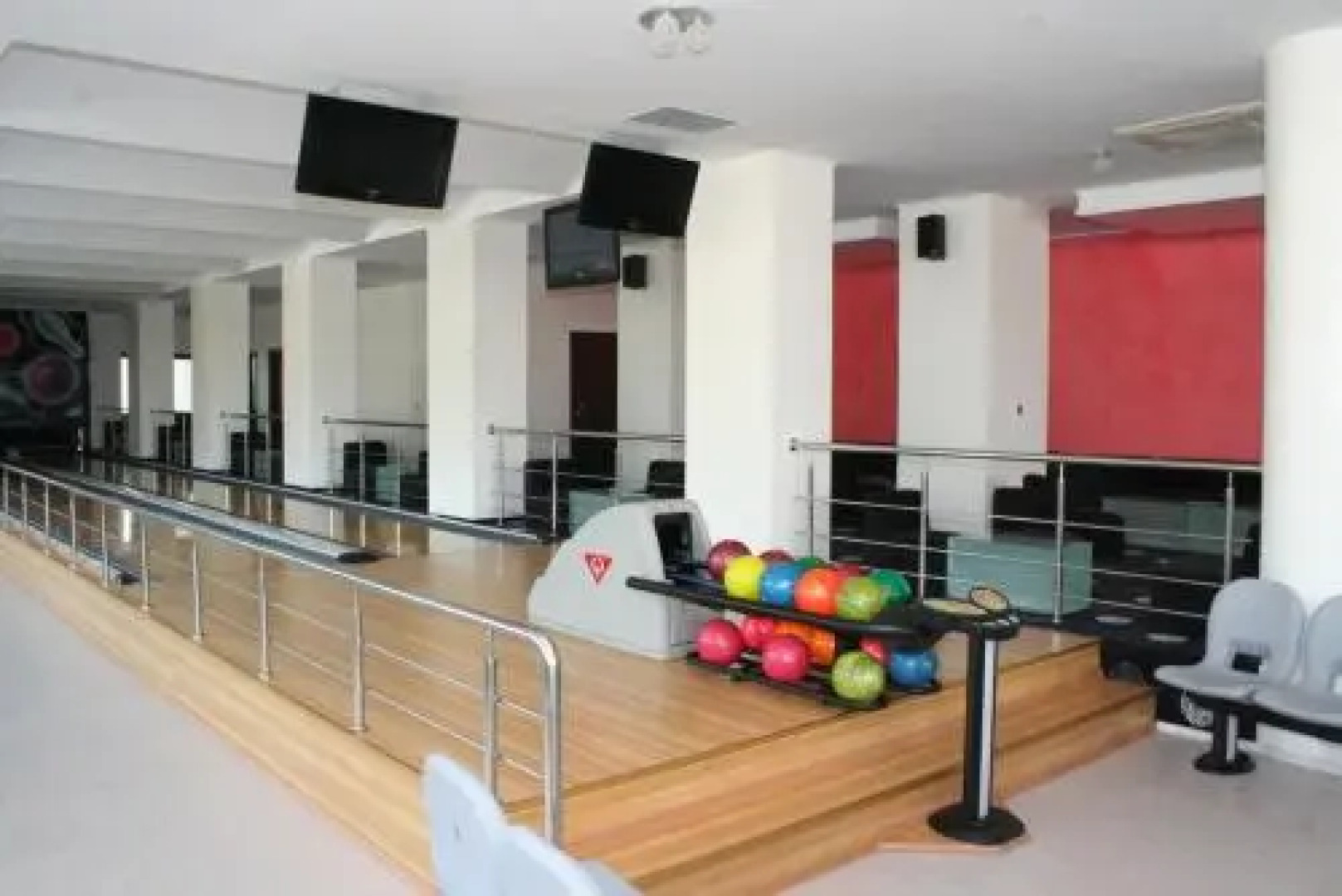 Hotel Zytto by Razvan Rat