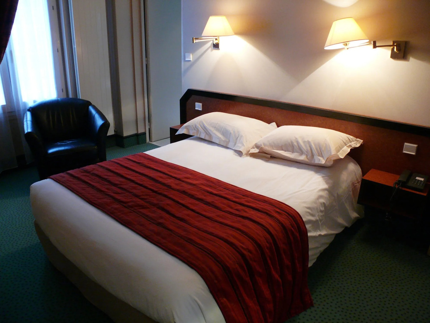 Brit Hotel Le Royal - Troyes