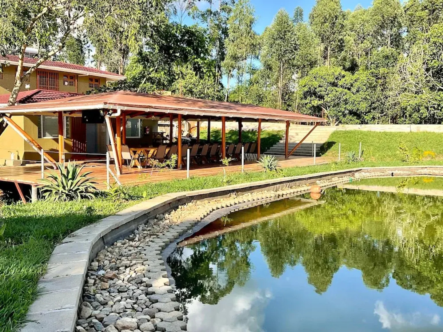 Zebi Ecolodge