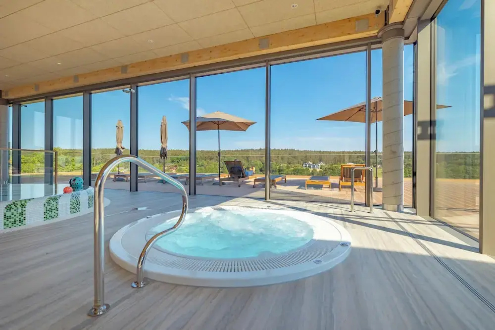 Hotel GLAR Conference & SPA