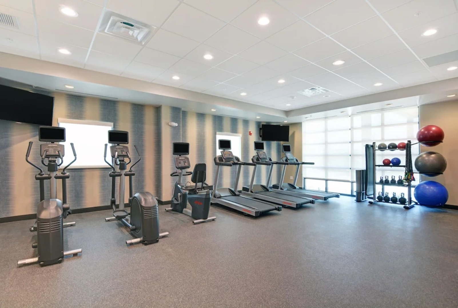 Home2 Suites by Hilton Wayne, NJ