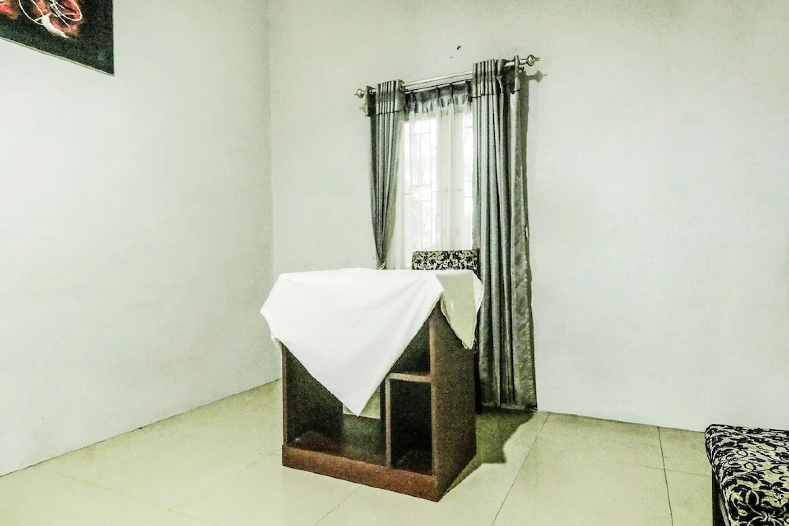 OYO 90490 Hotel Nyi Rindang