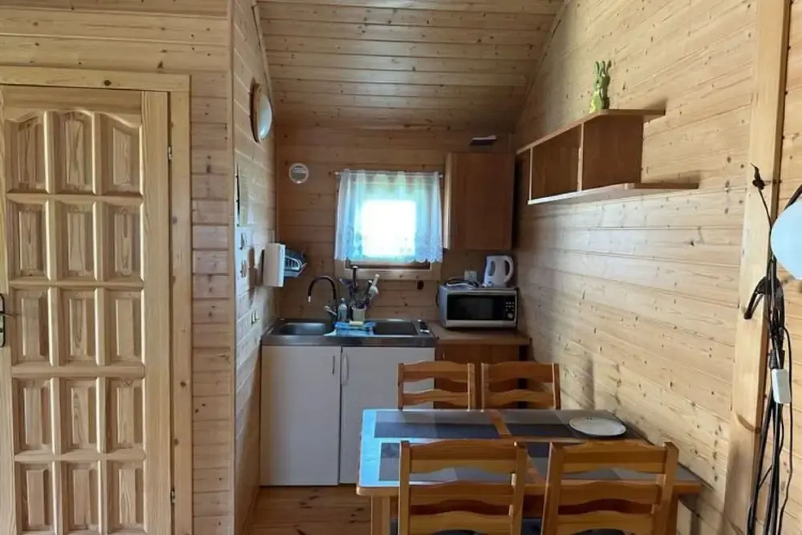 Comfortable Holiday Homes, Bobolin