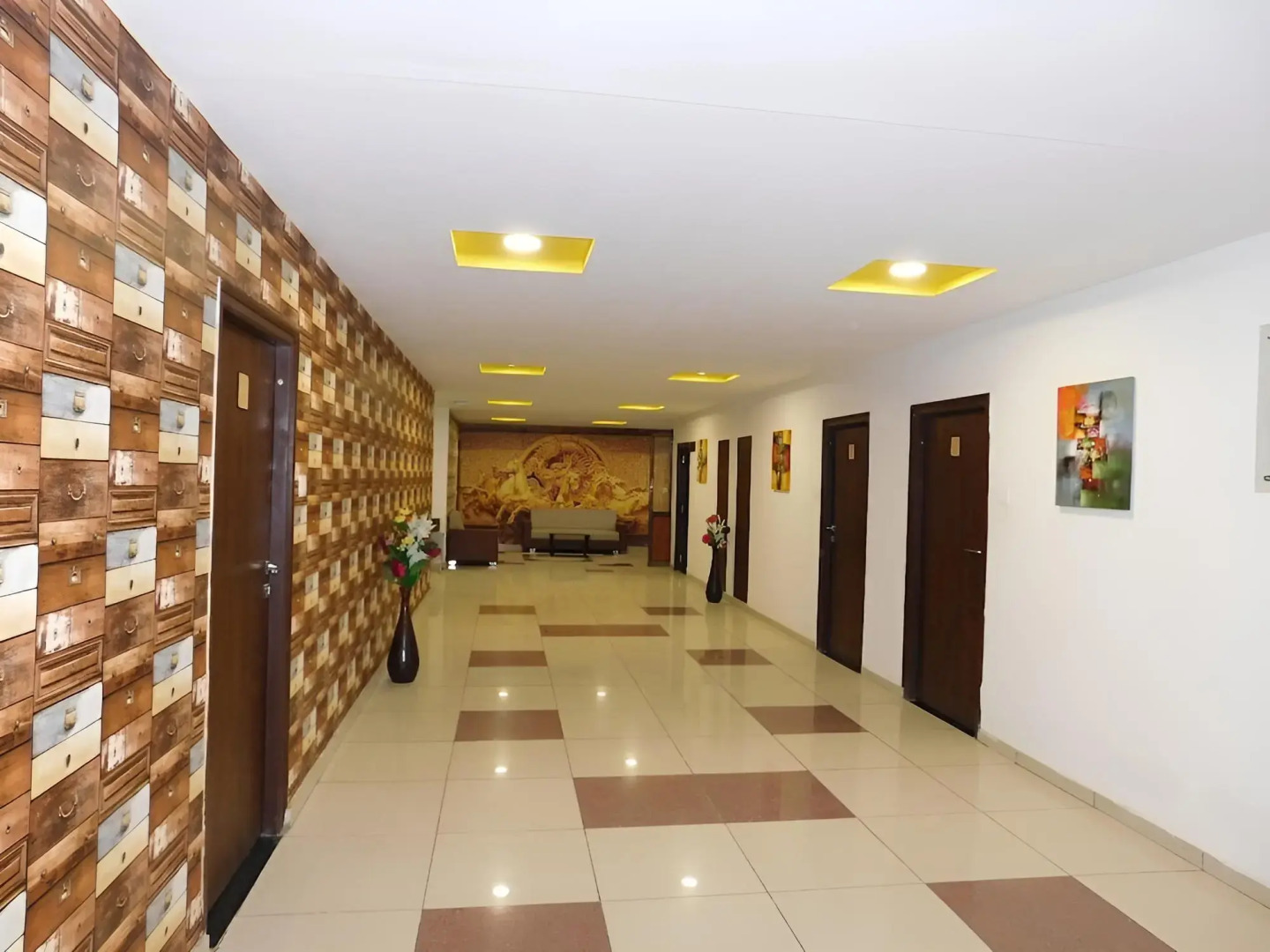 V by Vinnca Hotel Shiva