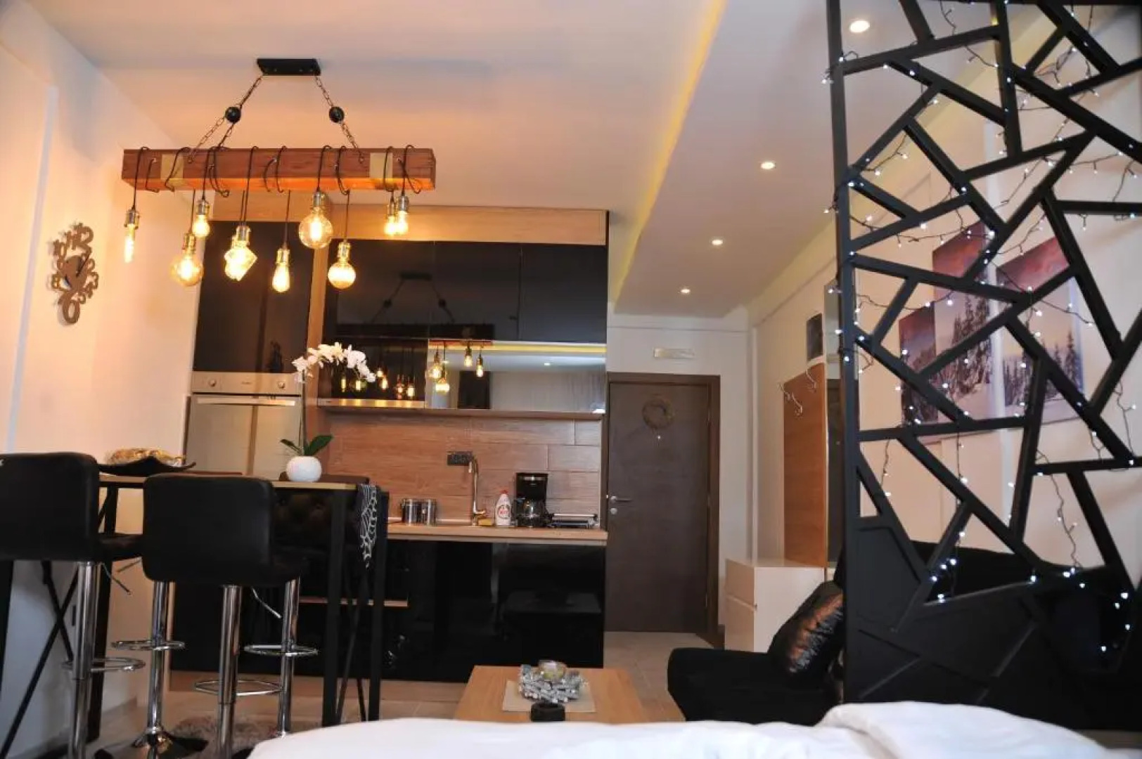 Milmari boutique, S3 lux