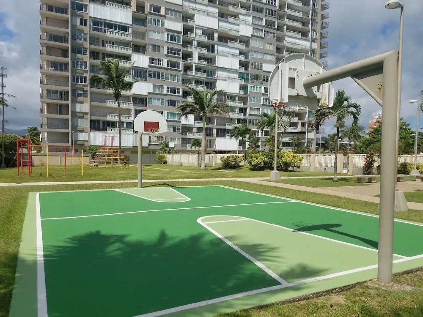 Beach Apartment With Amazing Sunrises