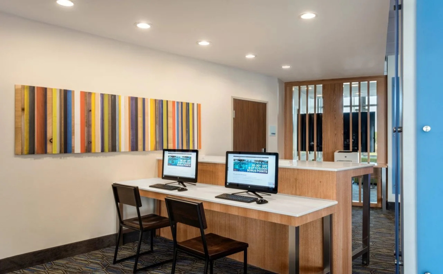 Holiday Inn Express & Suites West Des Moines - Jordan Creek by IHG