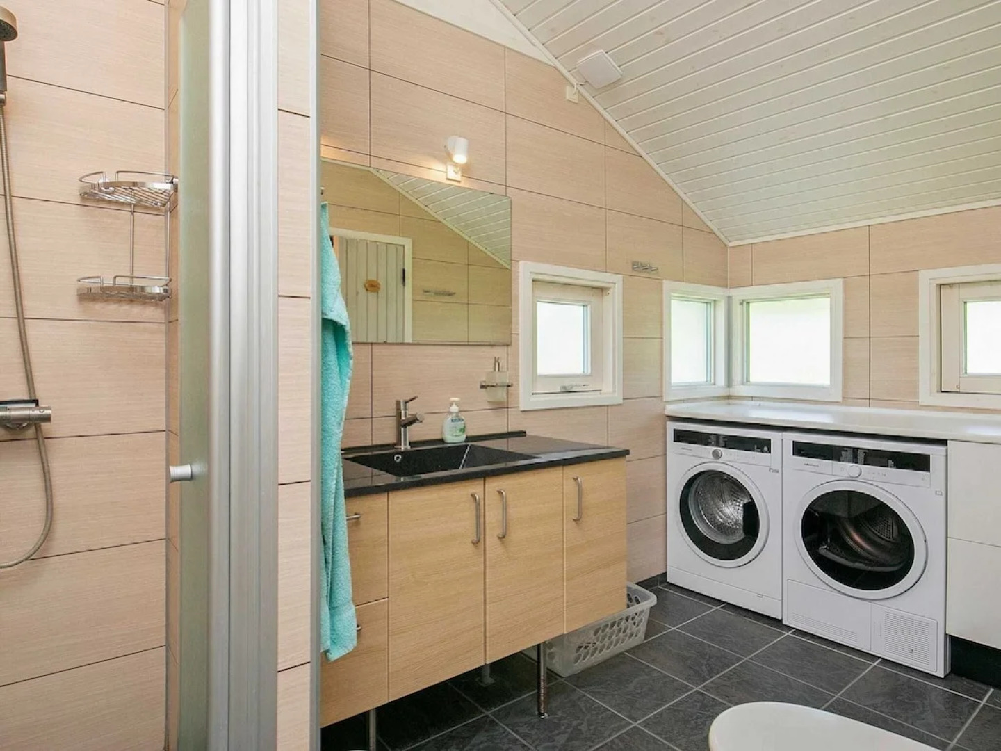 8 Person Holiday Home in Martofte