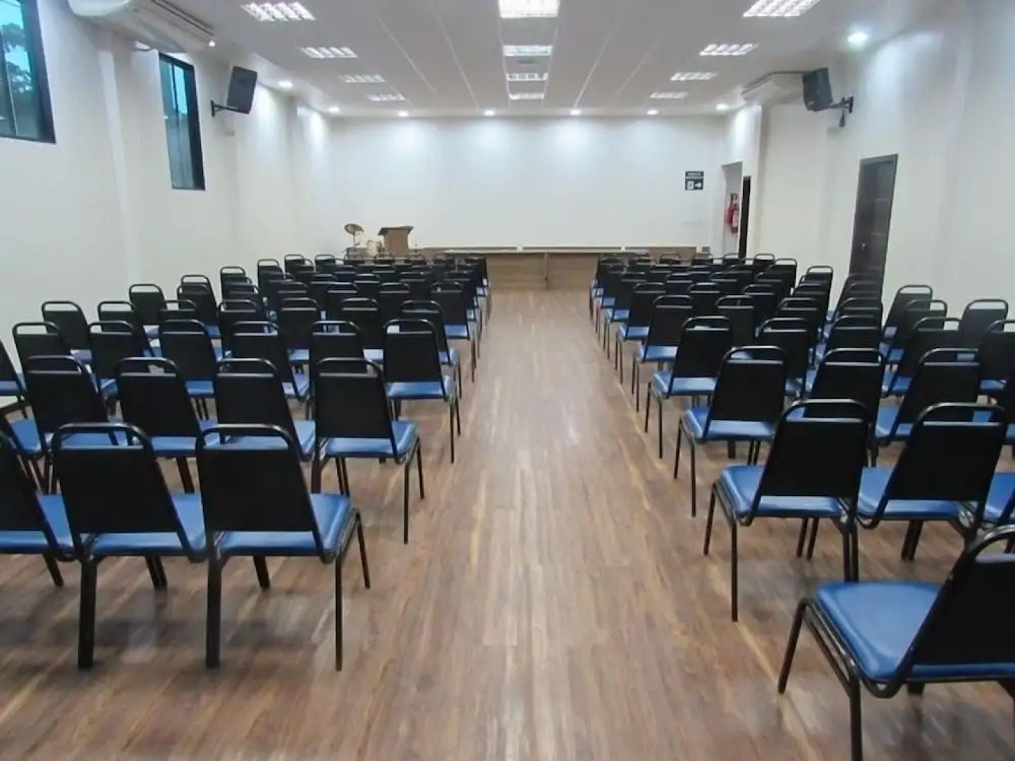 Thanharu Praia Hotel