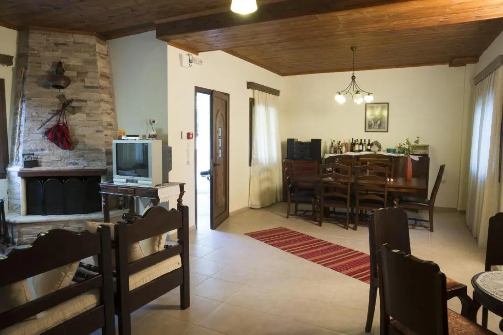 Elia Maisonette Therissos