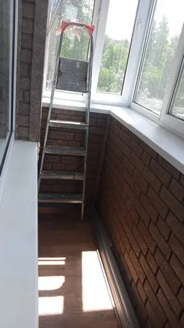 Pyat Zvezd  na  ul. Voroshilova, d. 9