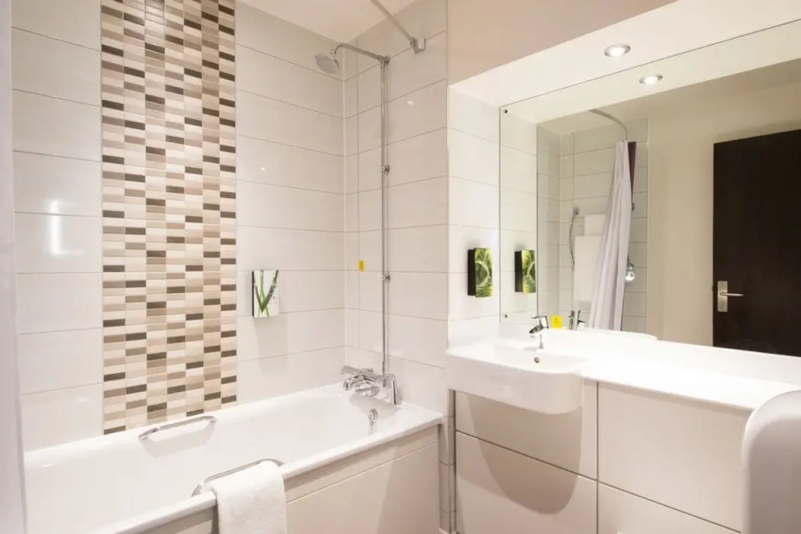 Premier Inn Chatham/Gillingham - Vic Pier