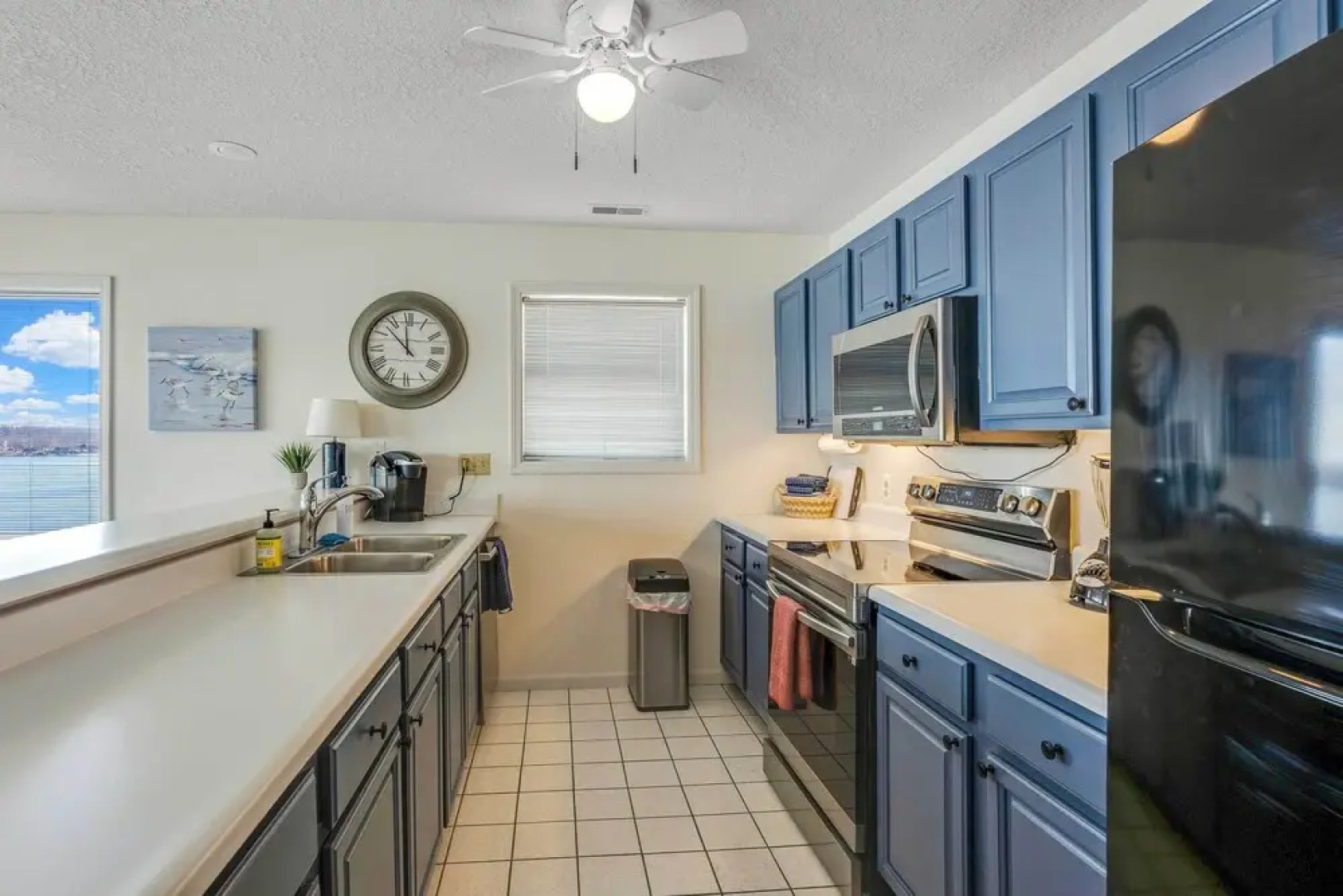 Regatta Bay Condo: Water Views & Pool Access!