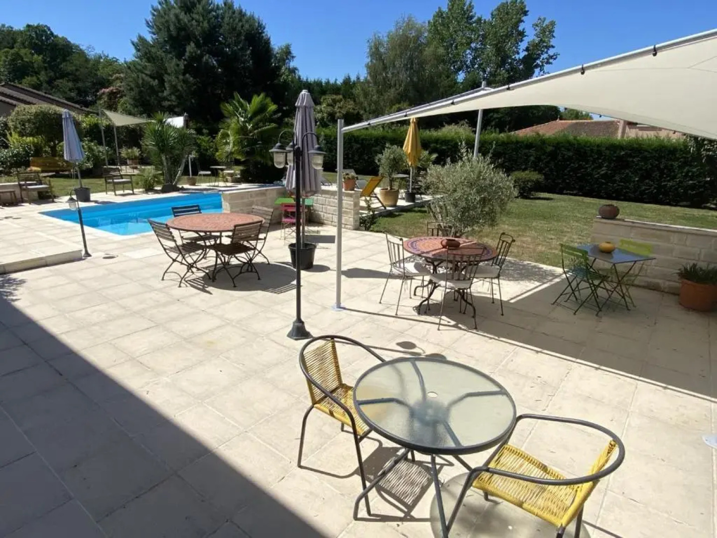 La perle rouge A Panazol