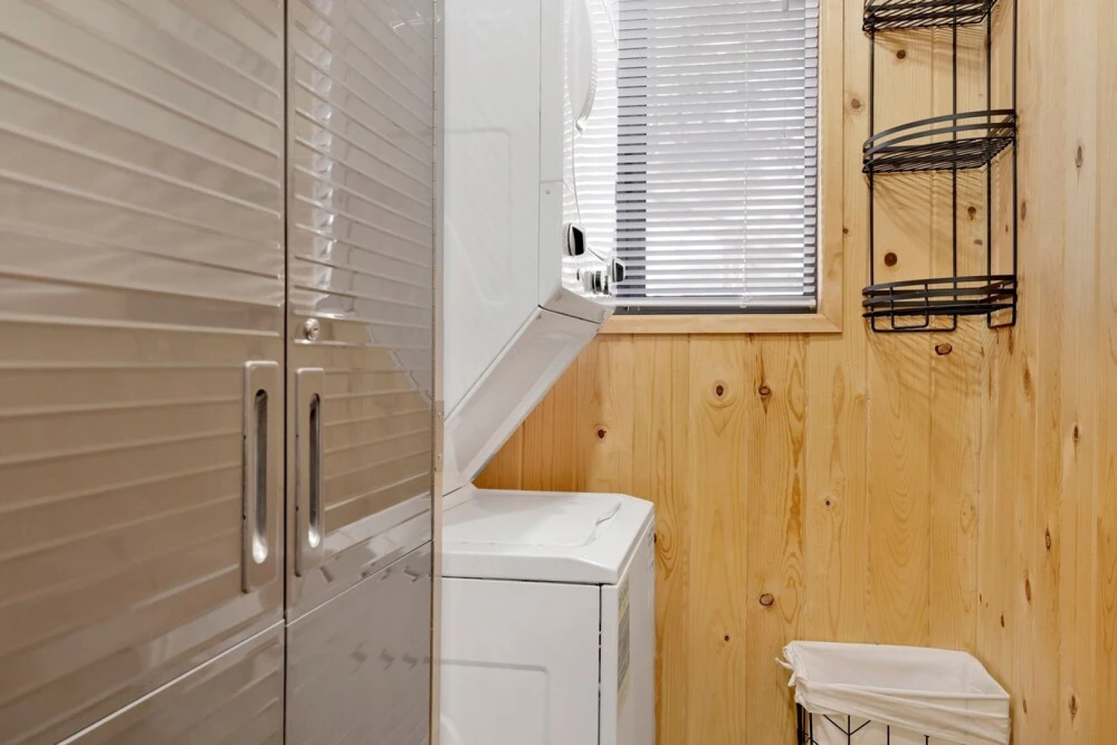 2144-pura Vida Bungalow 2 Bedroom Home by RedAwning