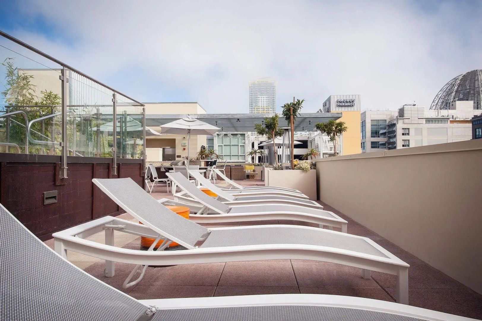 Sunshine Suites at East Village