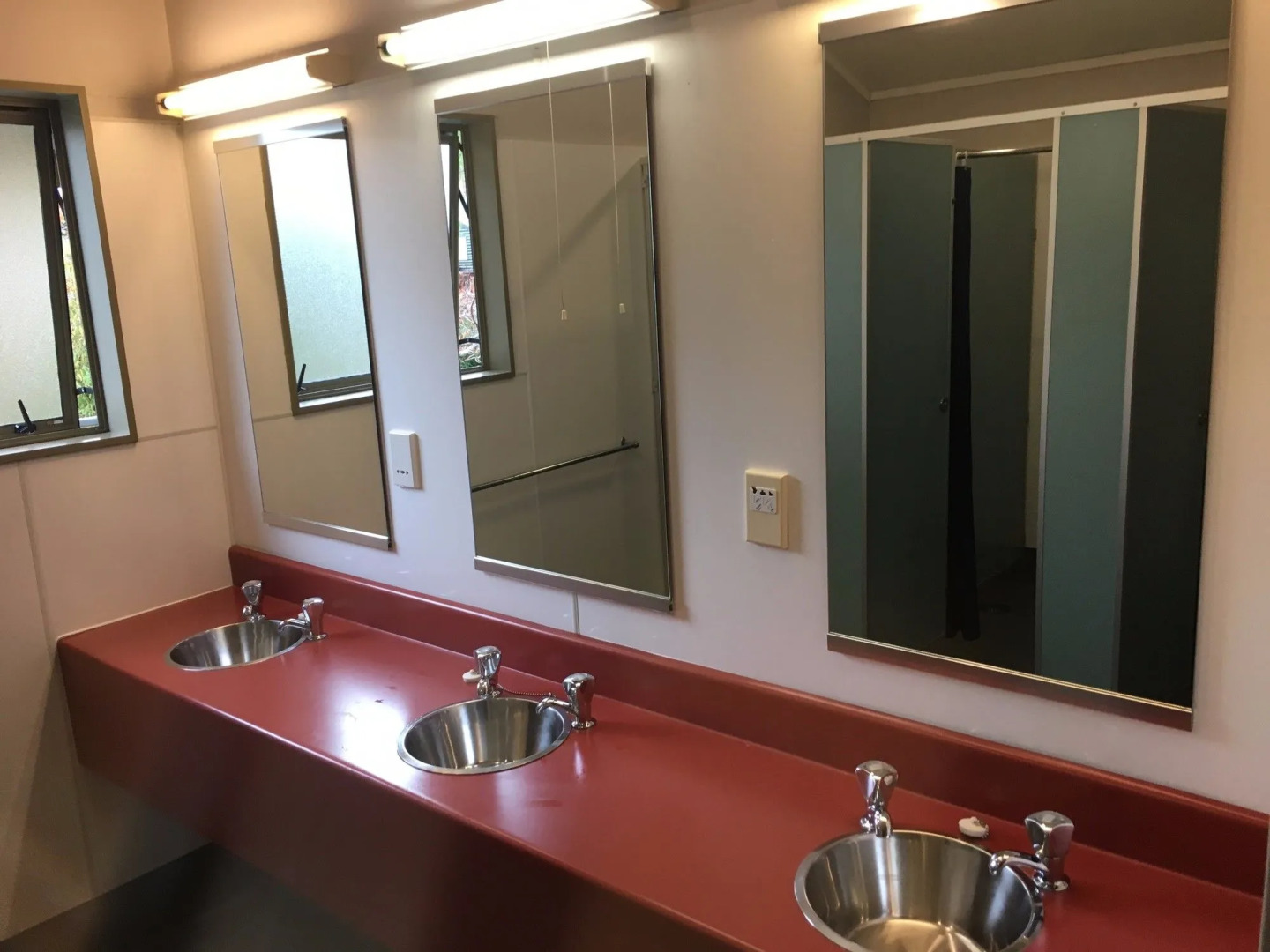 Te Anau Lakeview Holiday Park & Motels