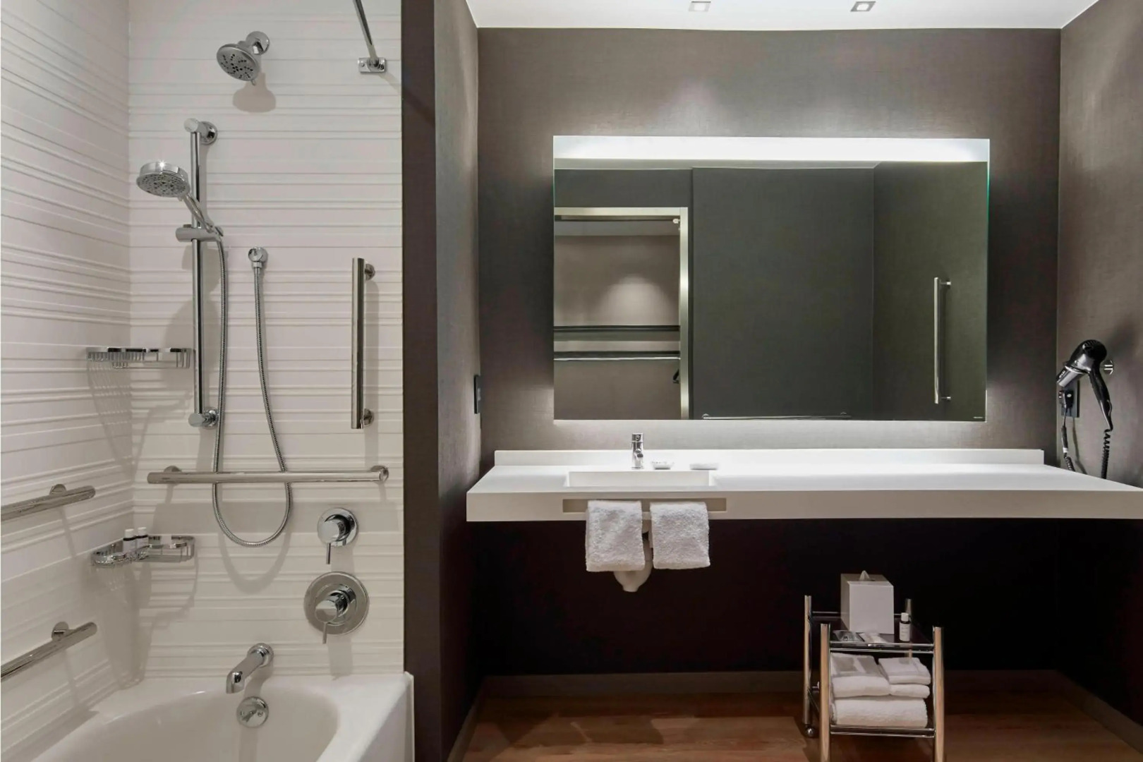 AC Hotel by Marriott Nashville Downtown