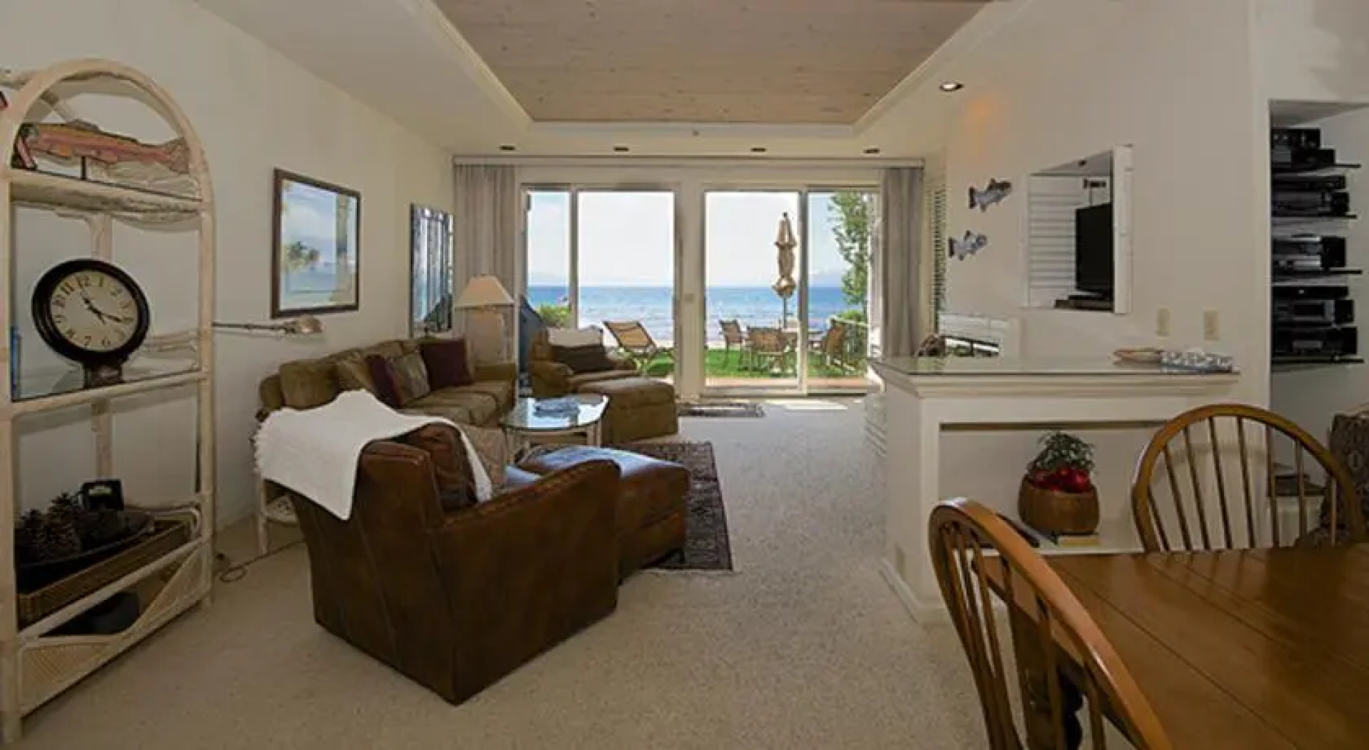 RedAwning Sweetbriar at the Waters Edge 3SBLF