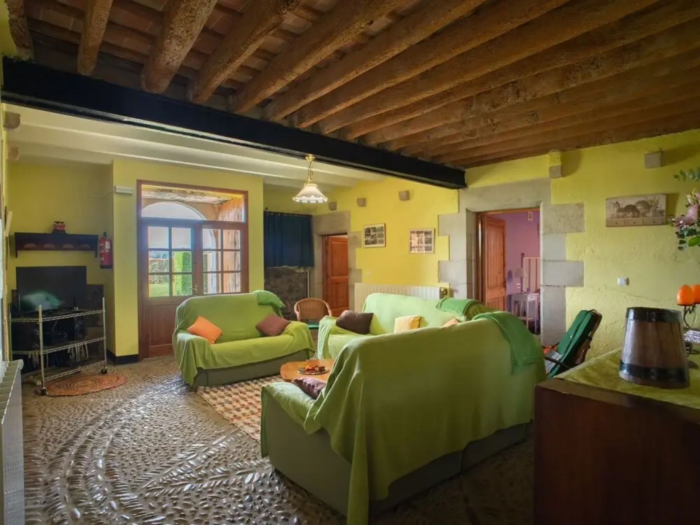 Vibranr Holiday Home in Aiguaviva With Swimming Pool