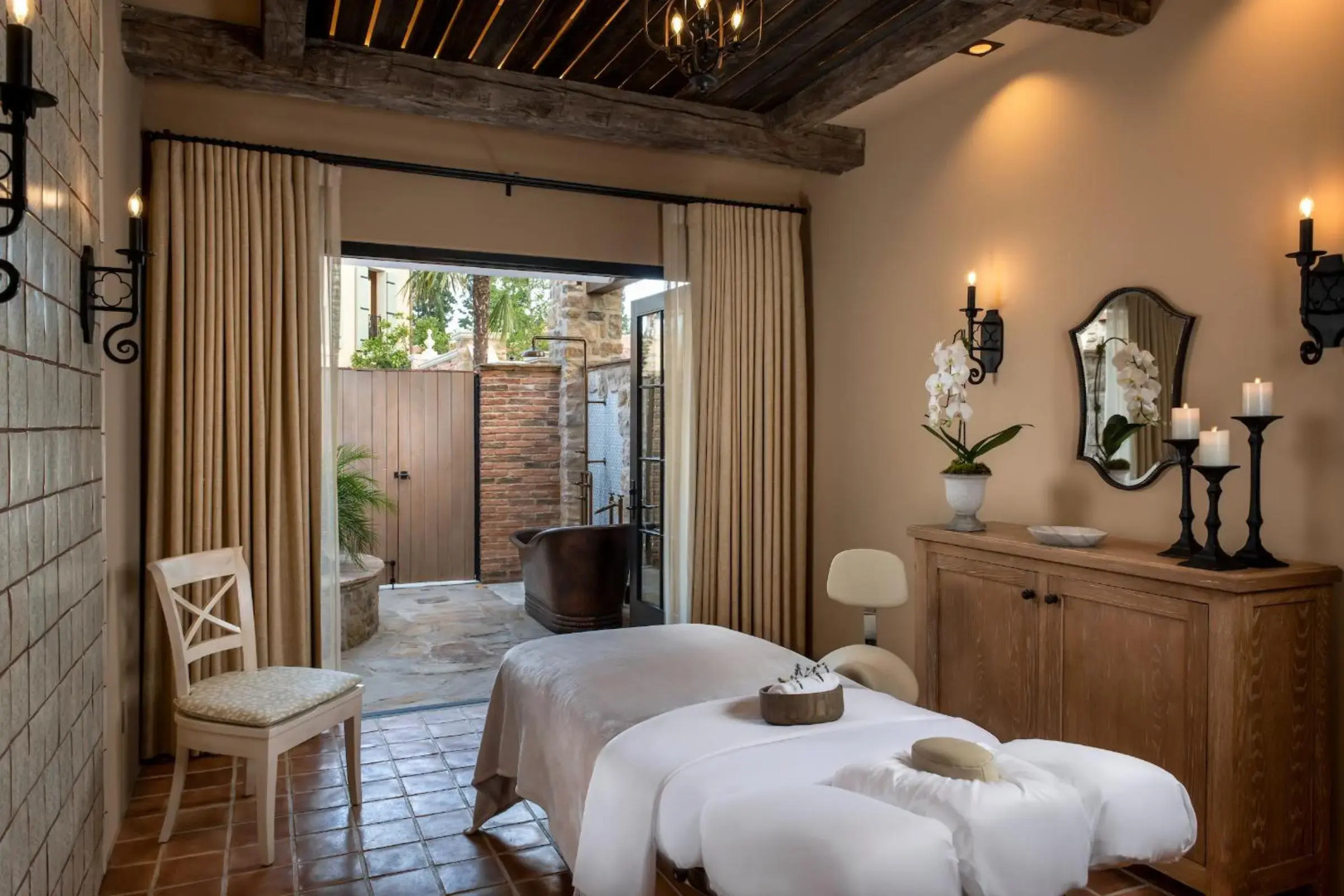 Westlake Village Inn