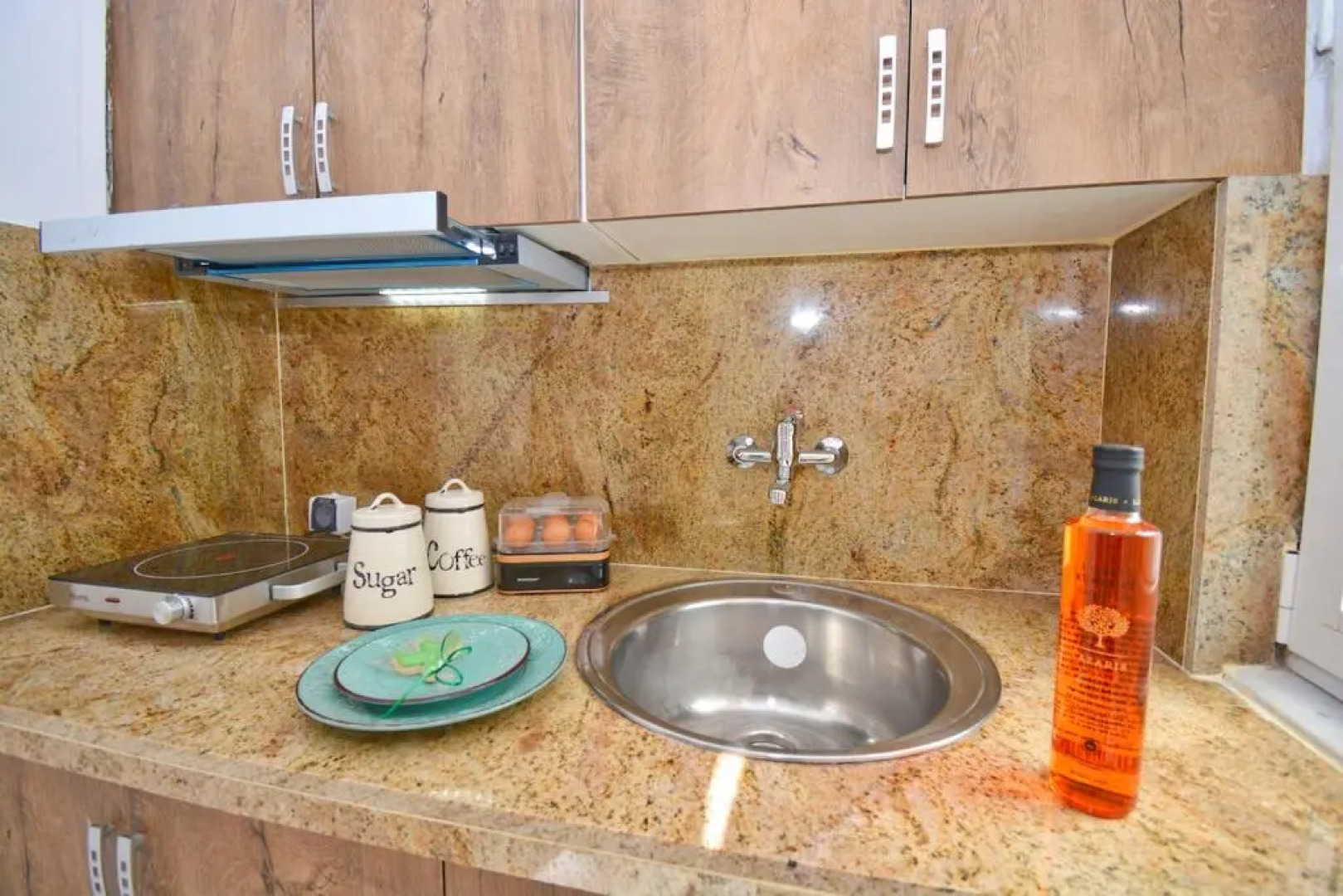 Doliva studio Chris with private pool