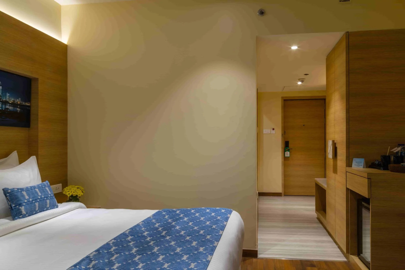 The Residence Hotel and Apartment