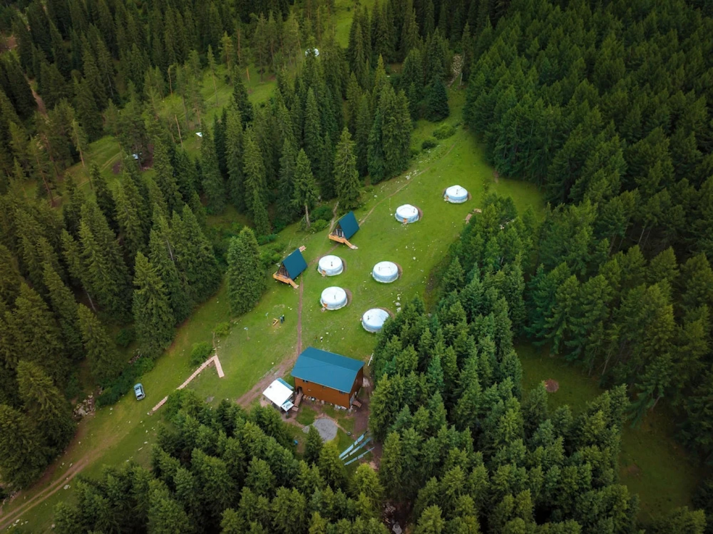 Zhyluu Suu Resort