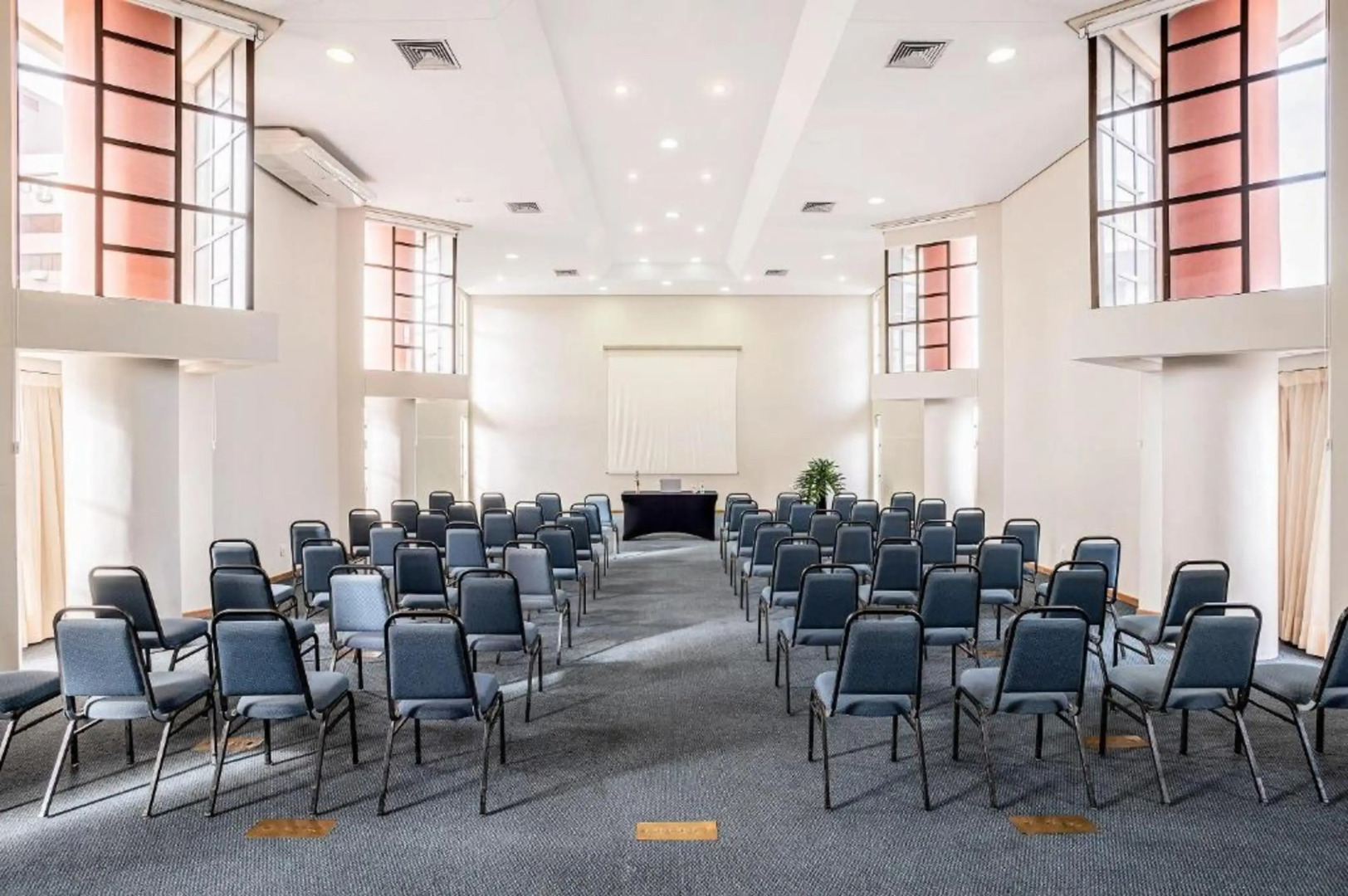 Piazza Navona Porto Alegre by Intercity