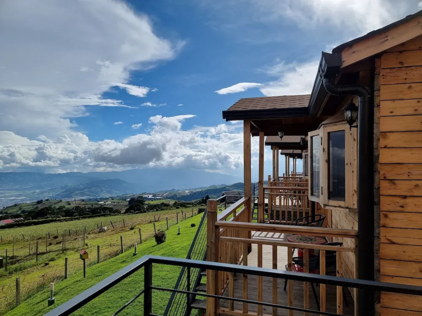 Cabañas & Mirador Secret Garden Costa R.