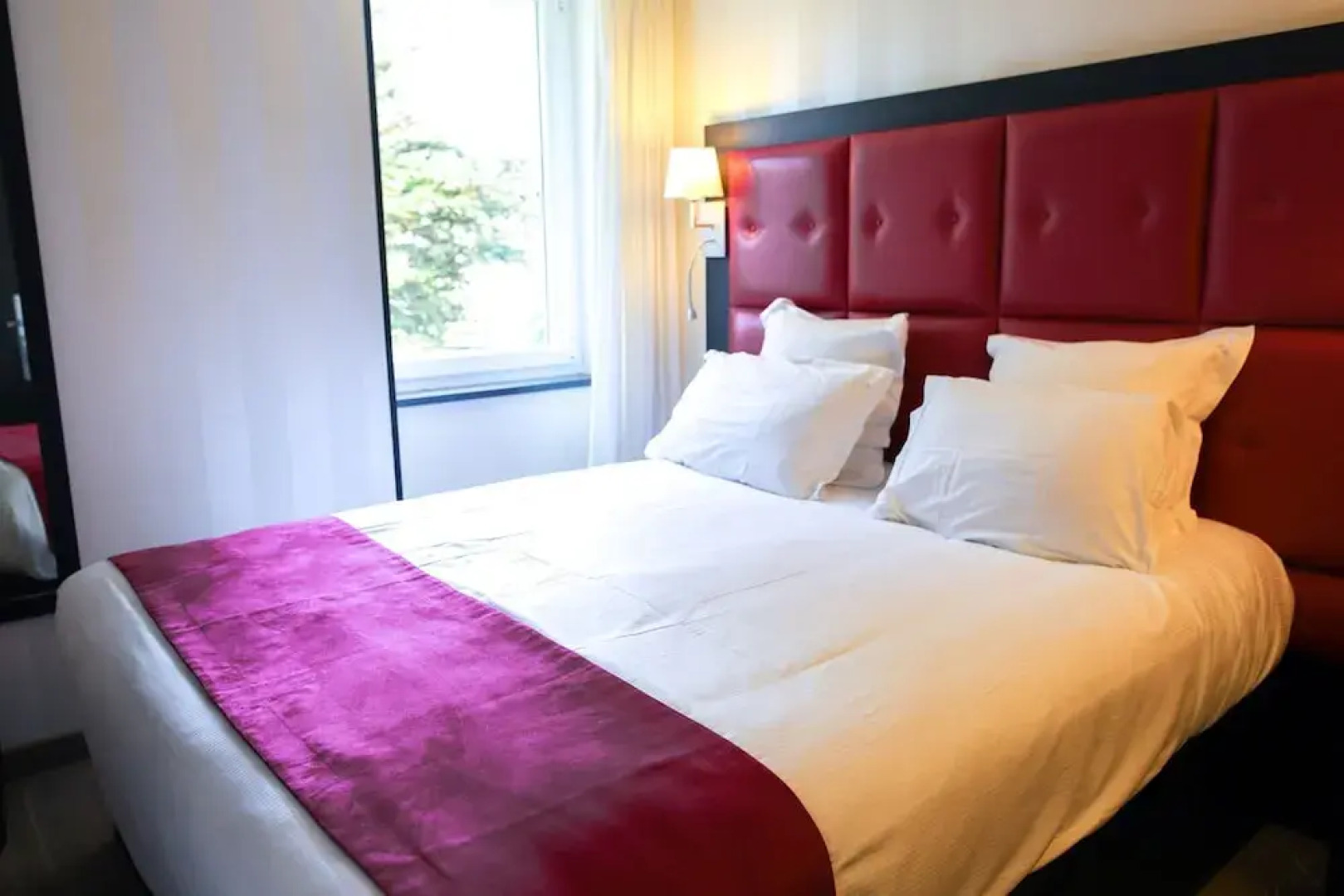 Logis Hôtel Saint-Guirec et de la Plage