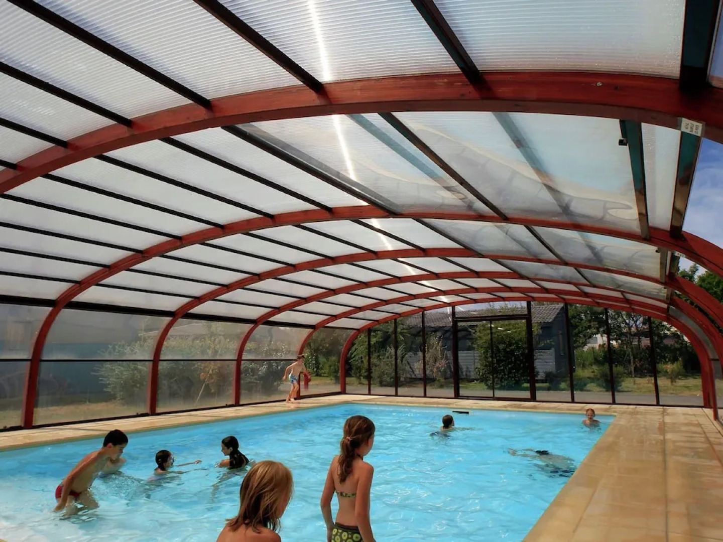 Comfortable Chalet With a Porch Near the Atlantic Coast